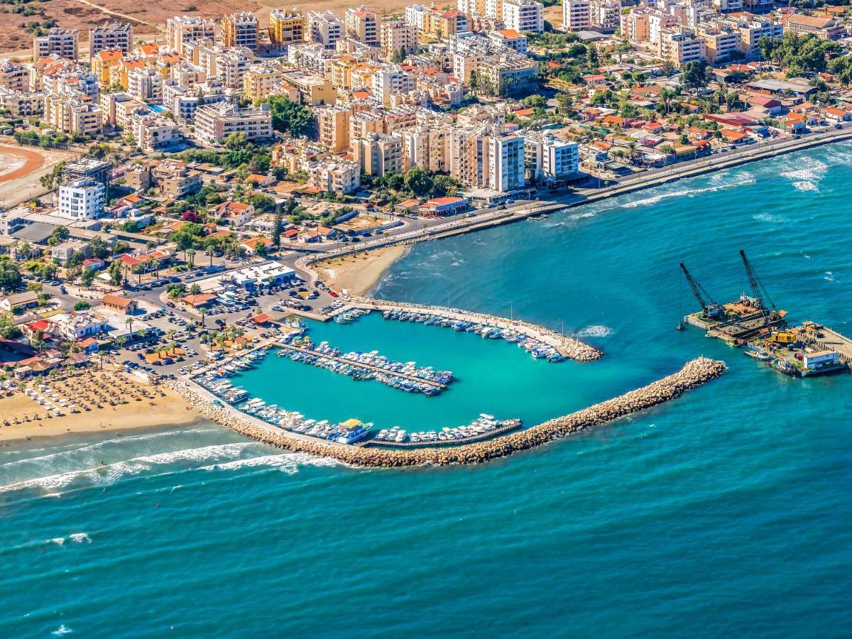 Sanders Crystal Larnaca Esterno foto