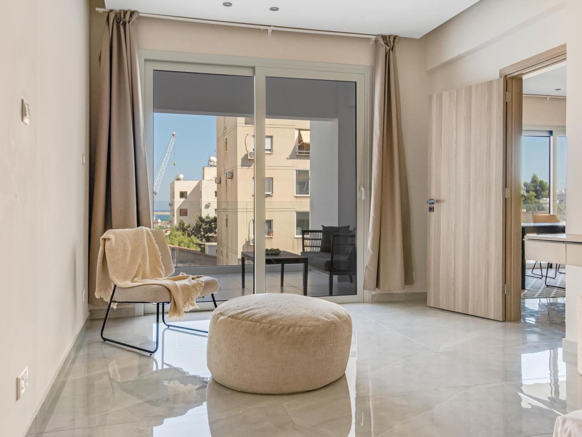 Sanders Crystal Larnaca Esterno foto