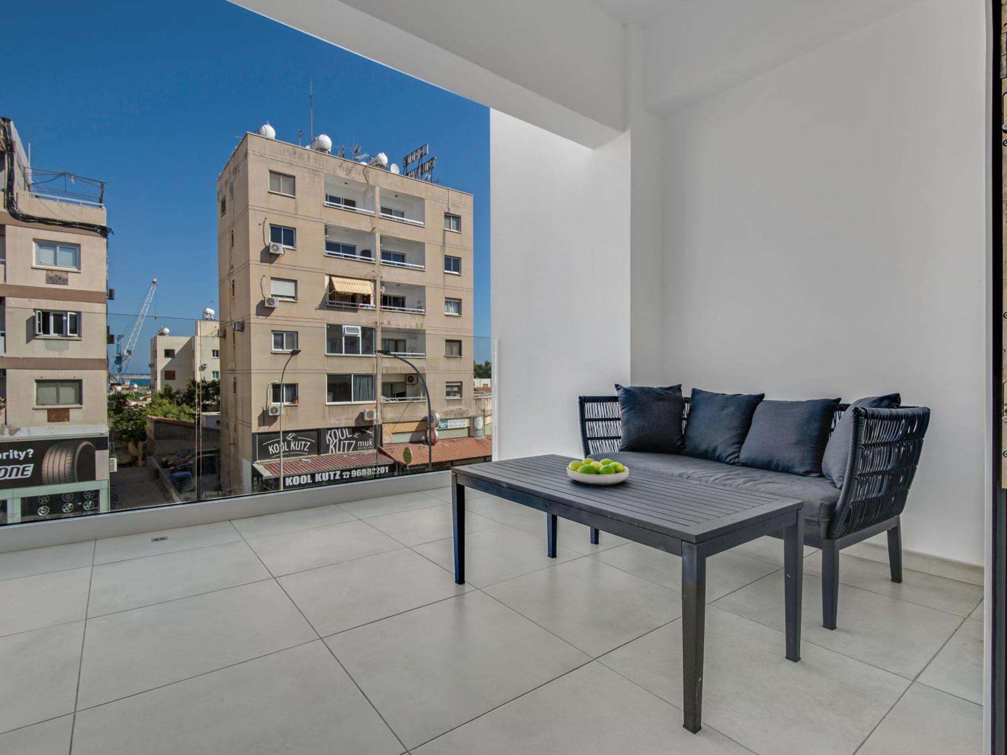 Sanders Crystal Larnaca Esterno foto